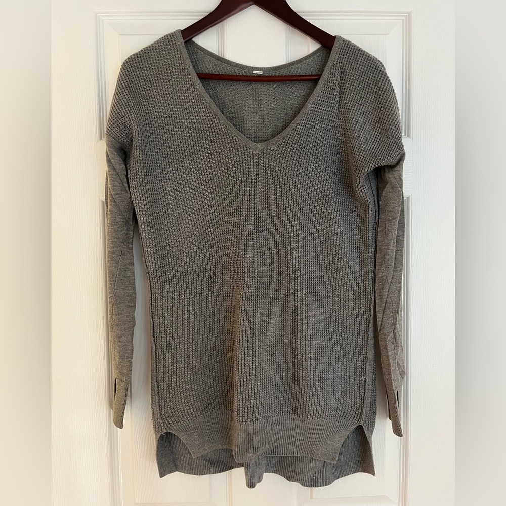 Lululemon sweater